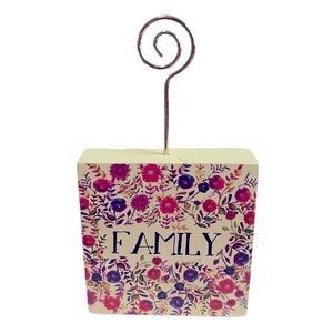 Natural Life Wire “Family” Photo Holder